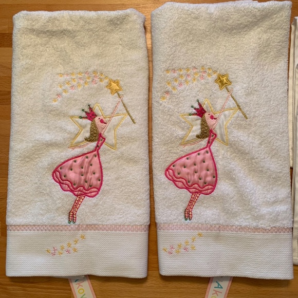Fairy Sparkle Embroidered Towels - Picture 2 of 13